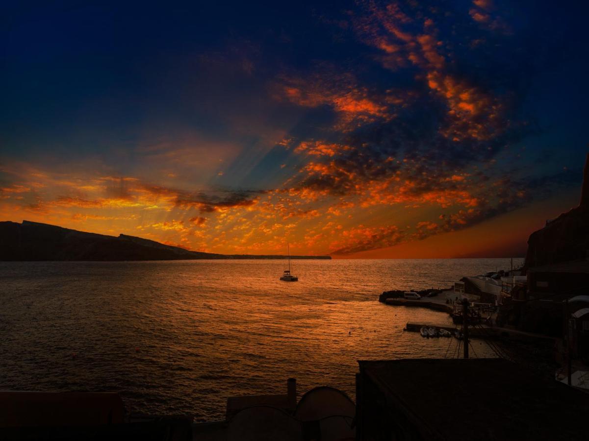 Secret Gem Suites Oia  Bagian luar foto