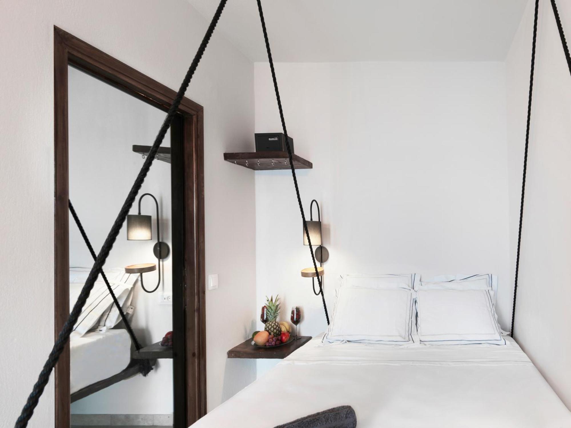 Secret Gem Suites Oia  Ruang foto